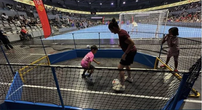 La pratique de l’Octoball — photographie issue du document WFO.